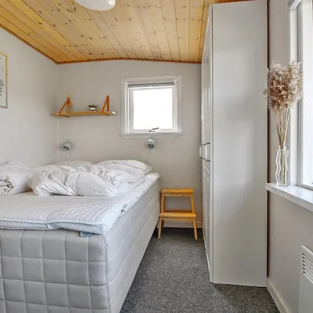 Jorie - 100m From The Sea By Interhome 펜션 *